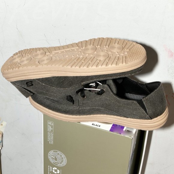 Skechers Black and Tan Loafers - Picture 2 of 6